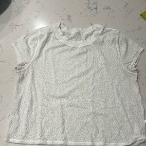 White lululemon top size 4